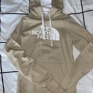 NWOT NORTH FACE Hoodie